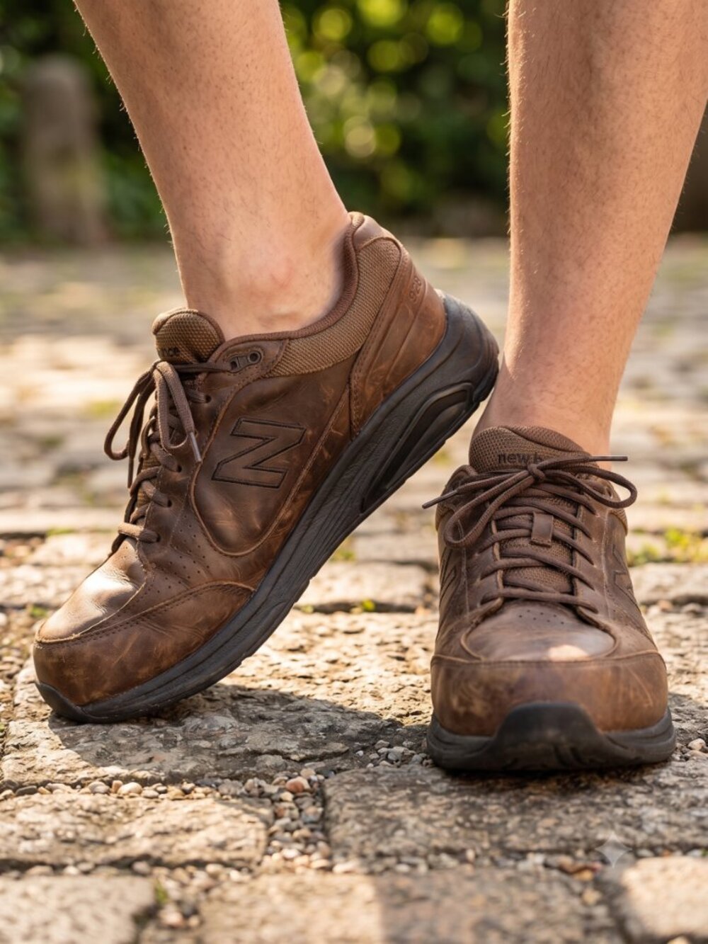 New Balance 928 brown leather walking shoes